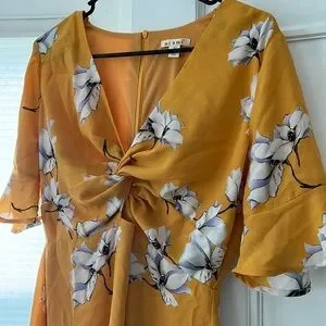 Francescas Boutique Yellow Floral Dress | Color: Yellow | Size: Mj | Gicost's Closet